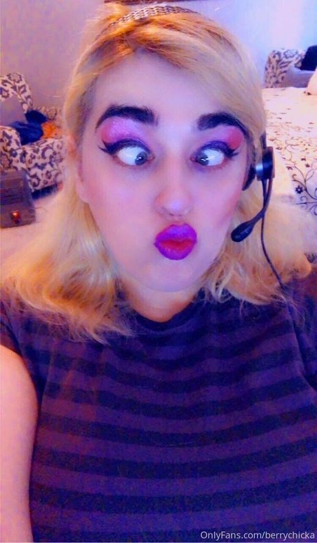 berrychicka estrella porno en alta definición foto