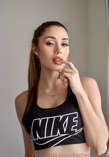 Katherine fox modelo desnudos galería