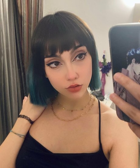 Giada Cristina Bessi estrella libre fotos