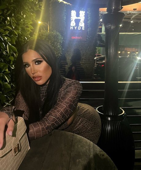 Danielle P star du porno parfaite images