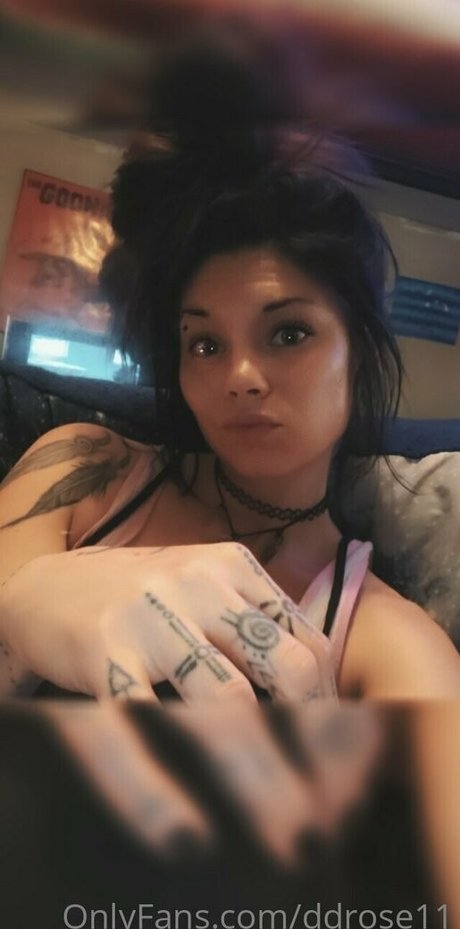 ddrose11 estrella porno en alta definición foto