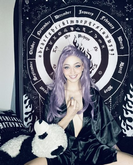 Drakillya desnudos de estrellas imágenes