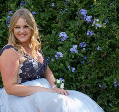 chynna modèle artistique galeries