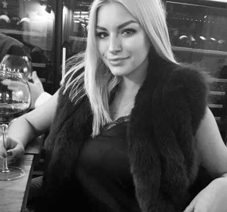 Andreea Ungur mejor actriz fotos