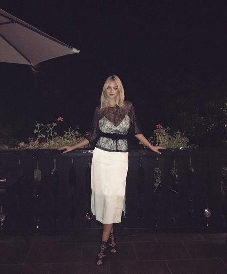 Andreea Ungur estrella agradable galería