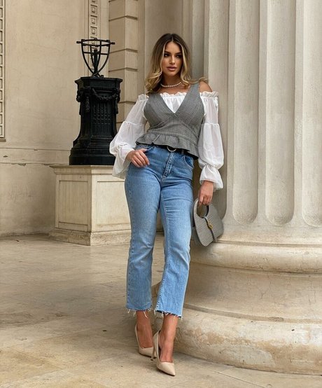 Andreea Ungur estrella superior imagen