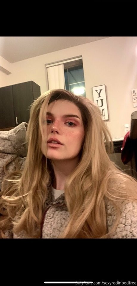 sexyredinbedfree étoile xxx images