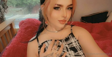 edenxivy star adult photos
