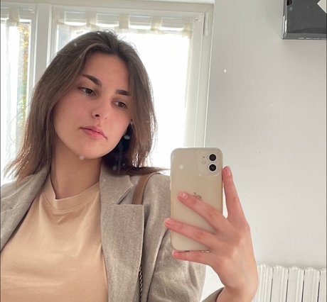 Clarisse Dupont mejor estrella porno archivo