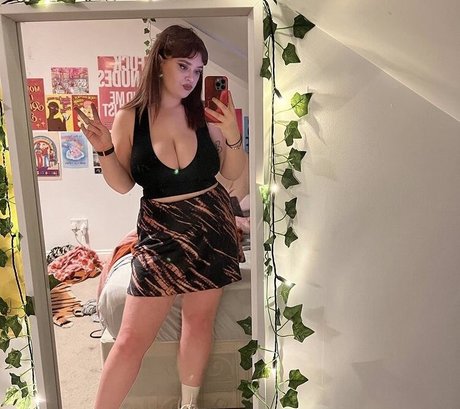 Charlotte A estrella porno del sexo galerías