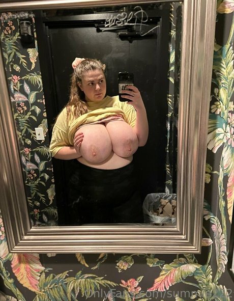 Summie estrella desnuda foto