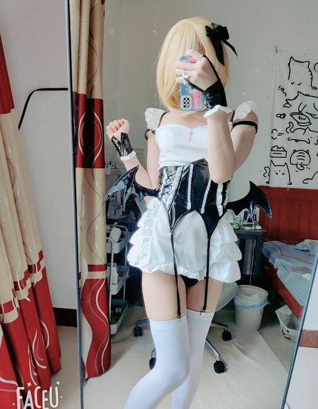 Jessica Milkybar actrice de nus image