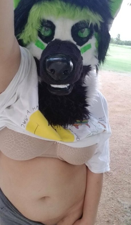 bigtittytusky actriz atractiva galerías