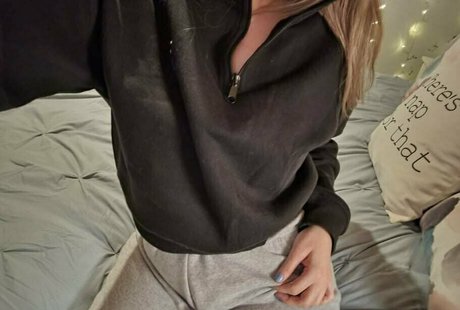 onlyassandbj promo modèle sympa img