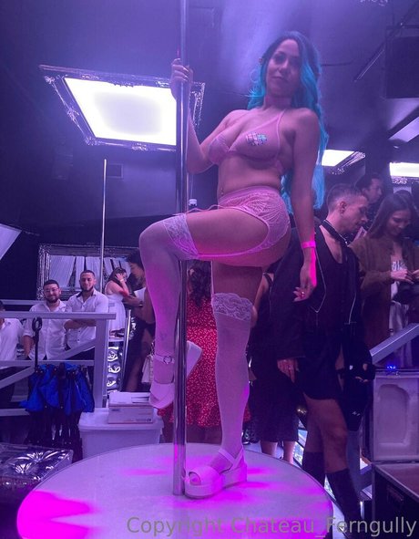 chateau ferngully actrice chaude des photos