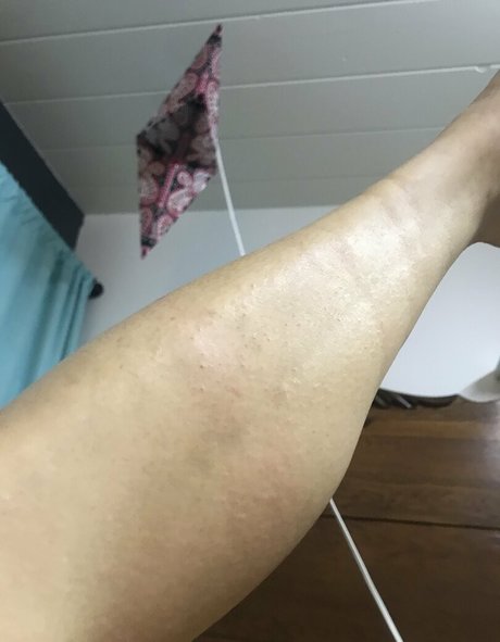 lizbecheeky bonita modelo fotos