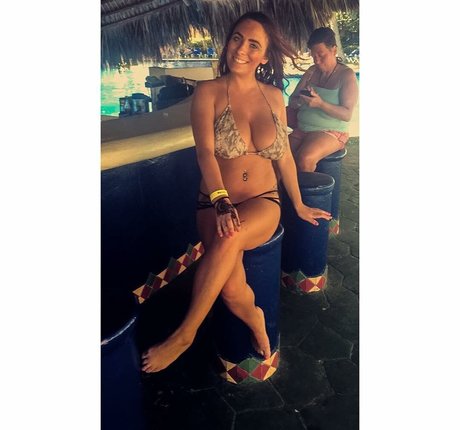 Emma Lynn Slavin estrella superior galería