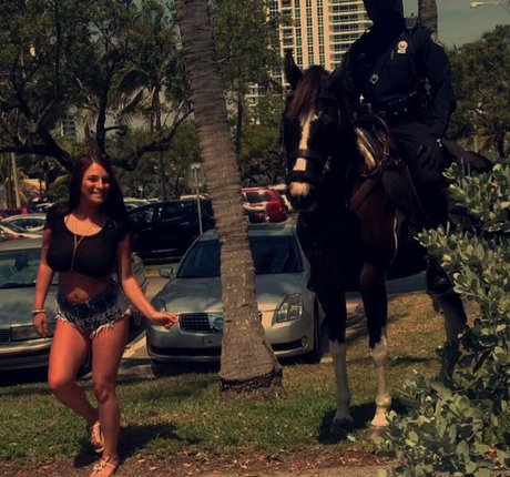 Emma Lynn Slavin estrella bonita galería