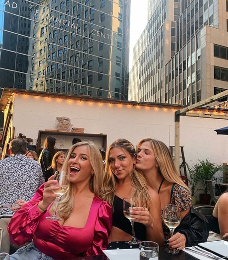 Taylor Z actrice pornographique archive