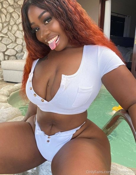 denisserose haut modèle photos