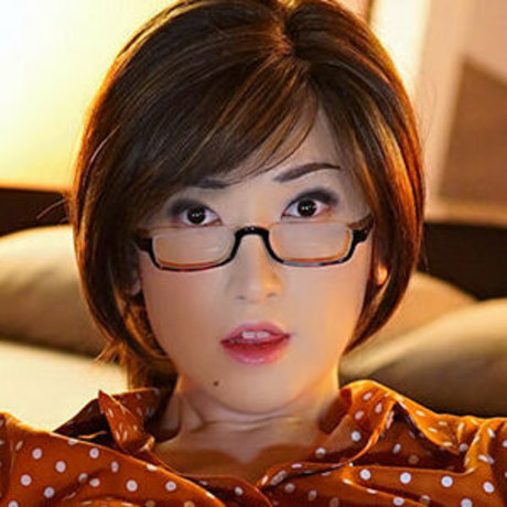 Asianalison modèle hd collection