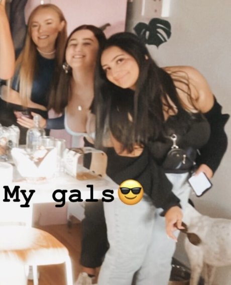 Sibel T estrella hermosa imágenes