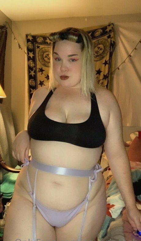 aquariusash actriz porno galería