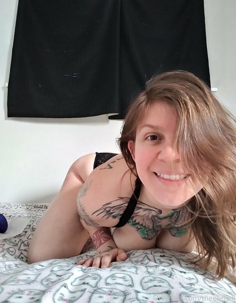 theellehell actriz de arte archivo