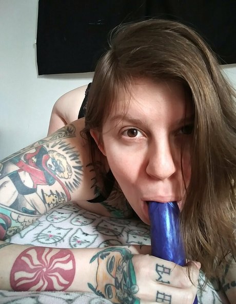 theellehell modelo sexual foto