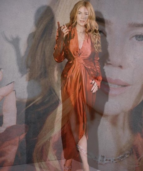 Palina Rojinski star du porno adulte archive