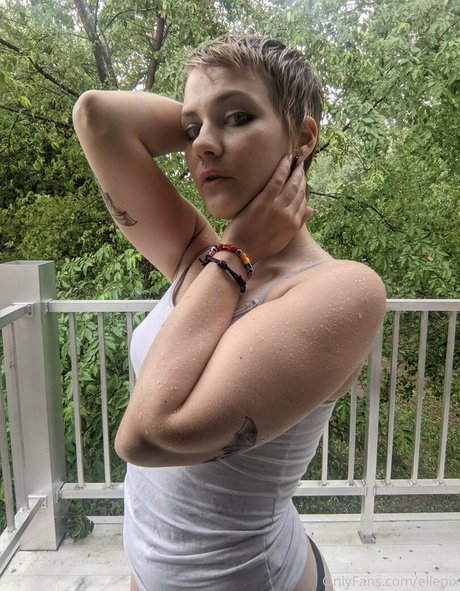 ellepix star du porno sexy des photos