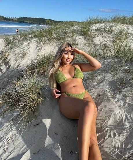 sophiaa nichole pretty pornstar pics