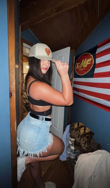 Krystin Fulton perfect star image