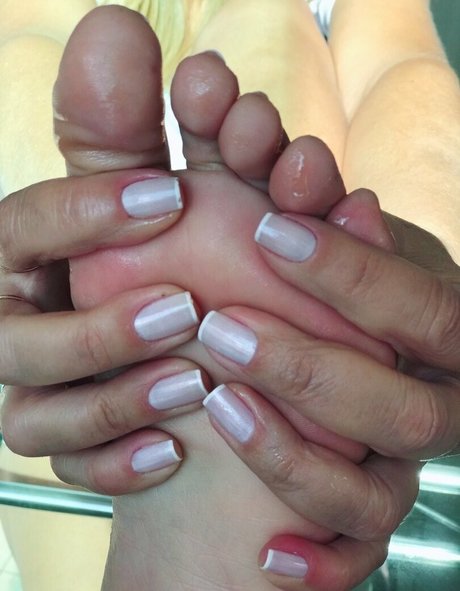 rubia desnuda onlyfans pornografica erótica galerías