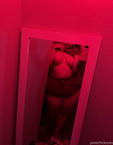 pixiechickxoxo Miniature