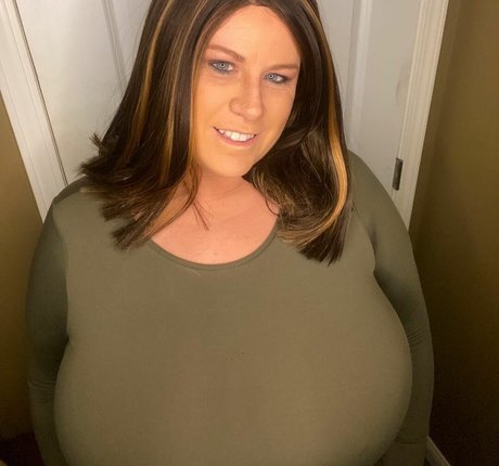 Lisa Sparxxx modelo desnudos galerías