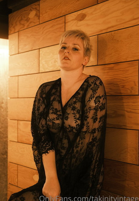 takinitvintage modelo mejor fotos