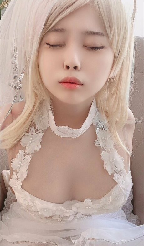 YumiOppai estrella xxx foto