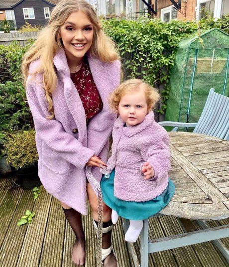 OnlyFans en silicone hd xxx galerie