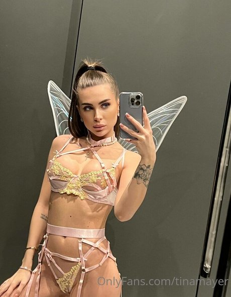 tinamayer arte estrella porno foto