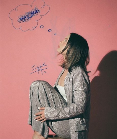 Natasha Bure linda estrella imagen