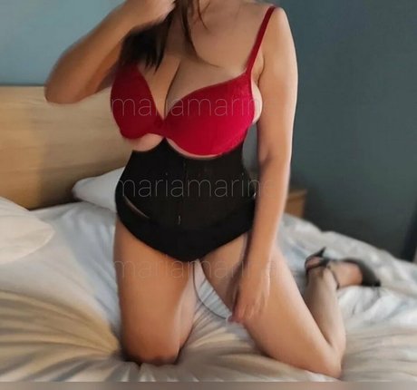 Maria Marine modèle magnifique galerie