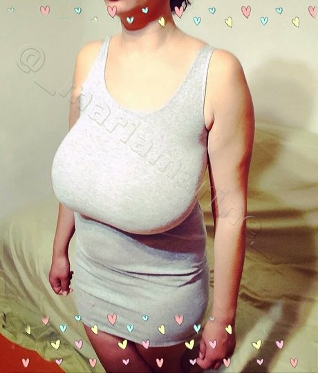 Maria Marine hermosa modelo imagen