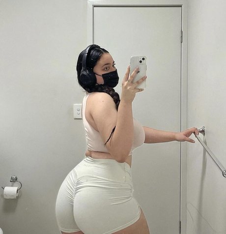 Carragh modelo desnuda imágenes