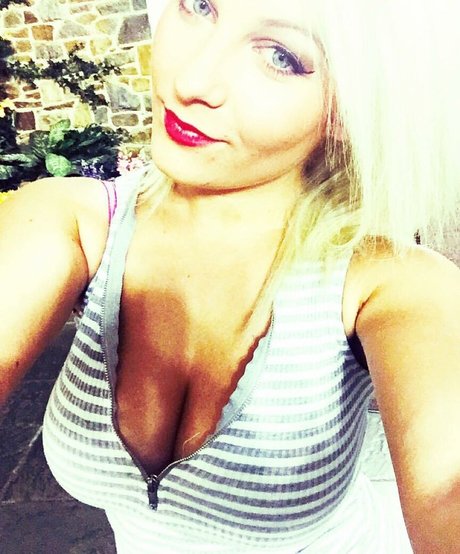 Mirjana Matic actrice sexy img