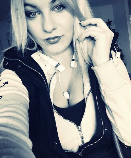 Mirjana Matic modelo gratis imágenes