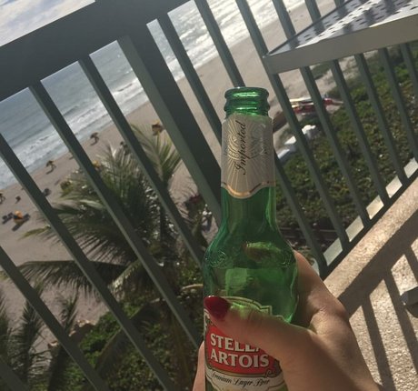 Mirjana Matic libre de estrellas galería