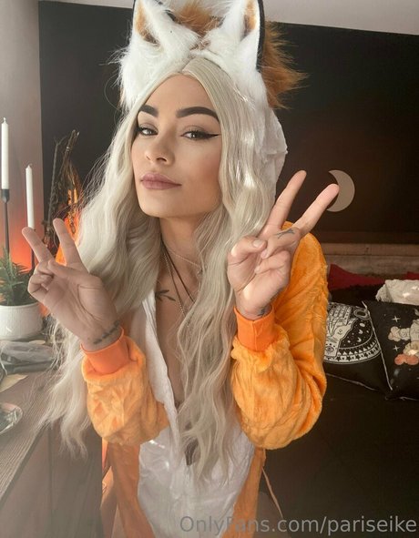 pariseike étoile sexy img