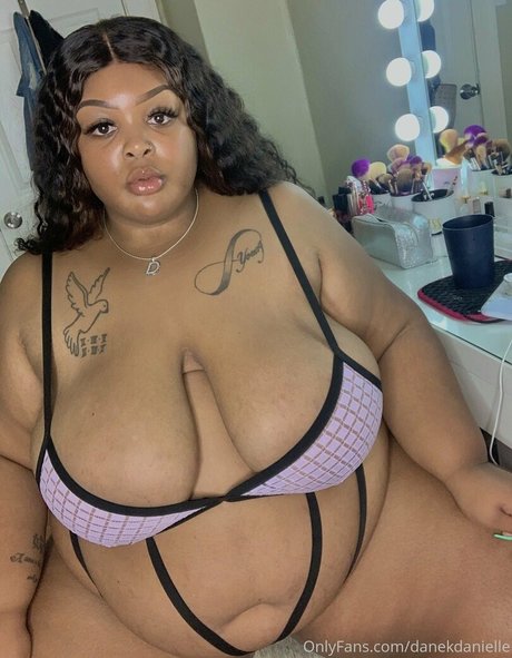 danekdanielle actrice de grande qualité des photos