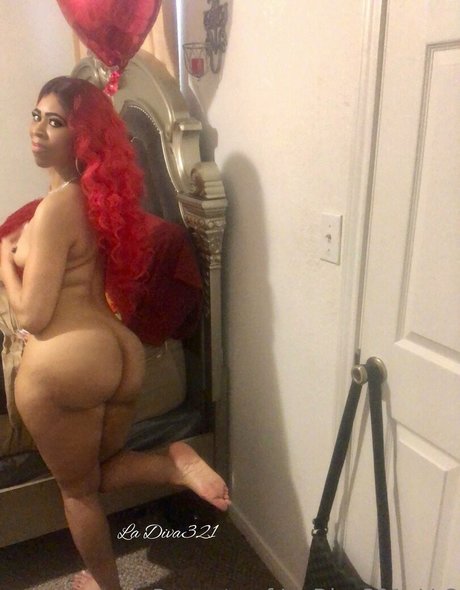 ladiva321 nude pornstar picture